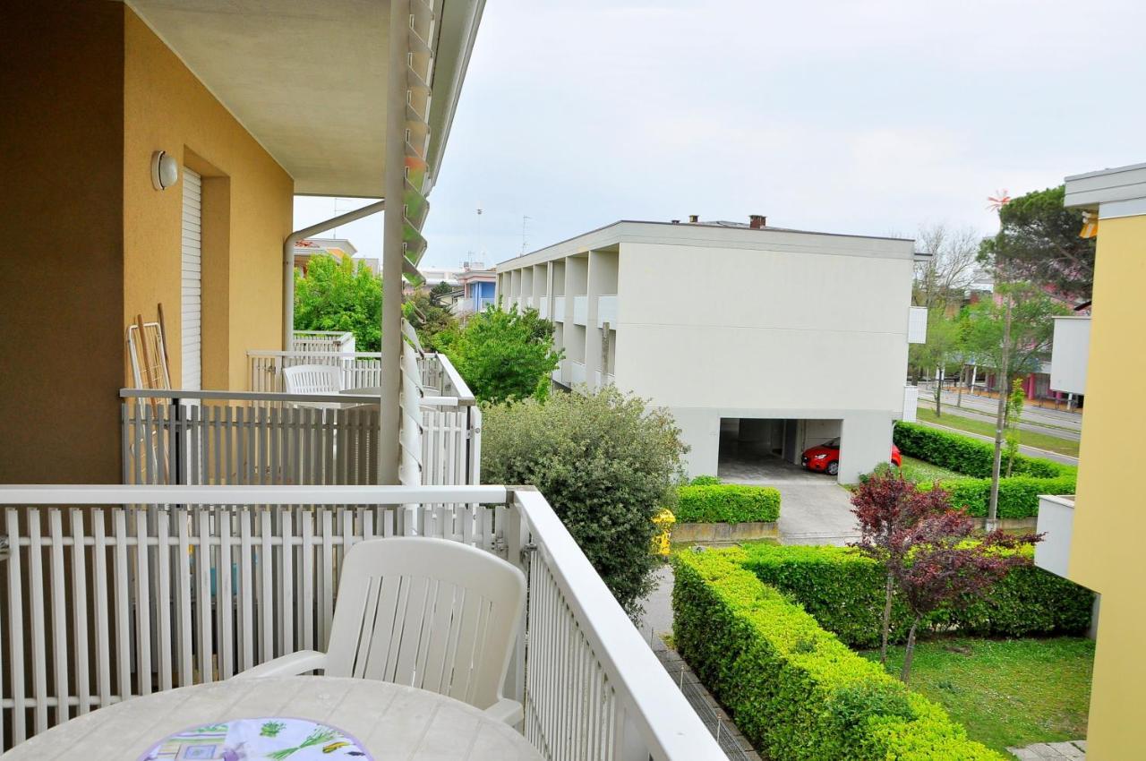 Condominio Fenice Bibione Exterior foto